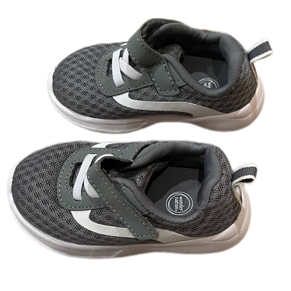 Dress Your Little Guy in Style in This Cute Bundle - Picture 7 of 9